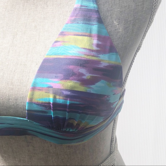 Victoria Secret | Women’s Bikini Top Size S - Picture 5 of 8